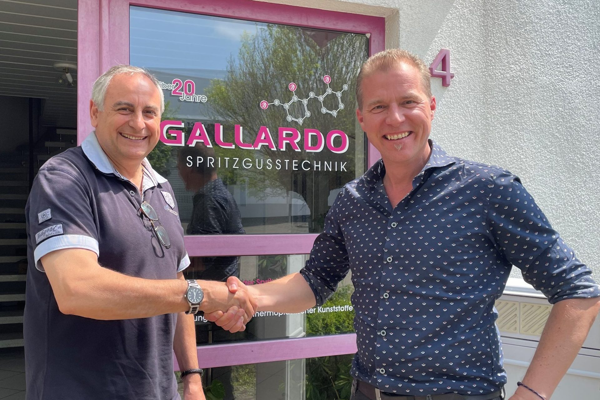 Gallardo, Buk kunststofftechnik, Kooperation