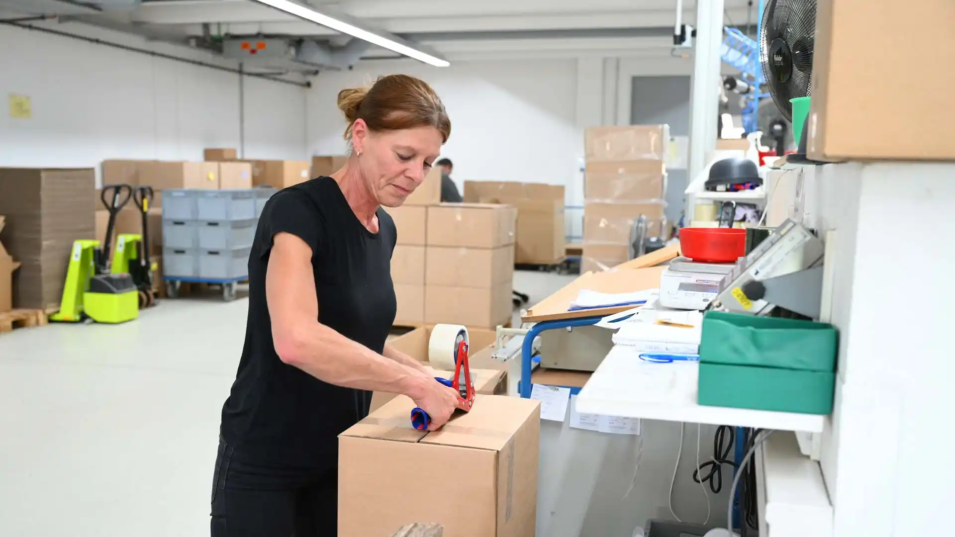Logistik und Auftragsbearbeitung Kunststoffspritzguss